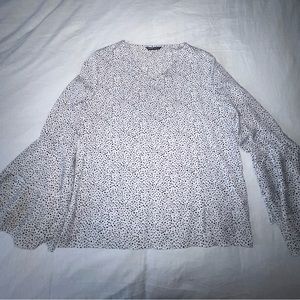 SheIn Ruffle Sleeve Blouse - Large